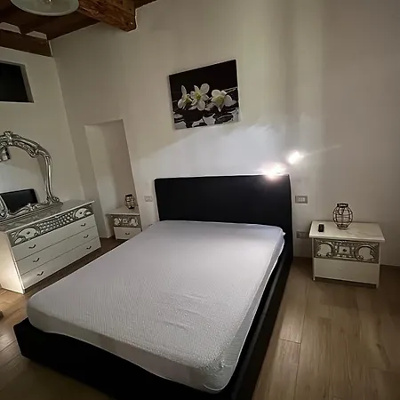 Cimitilehome 3* Colle Val D'Elsa